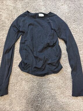 Athleta Charcoal Heather Long Sleeve Crew Top